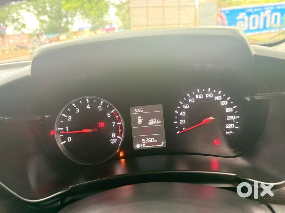 Maruti Suzuki Swift Petrol Manual 2026