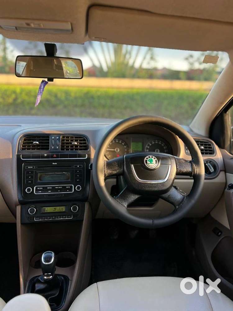 Skoda Rapid 1.5 Tdi Cr Elegance Plus, 2012, Diesel