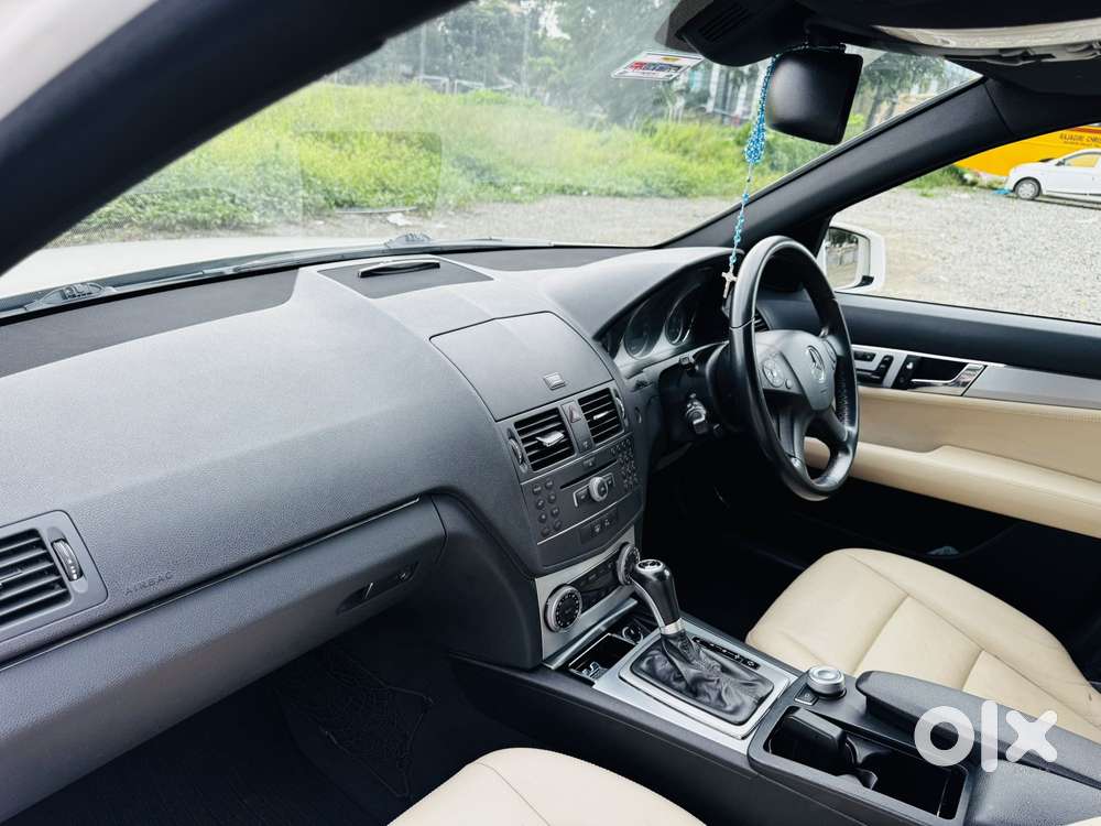 Mercedes-benz C-class C 200, 2011, Petrol