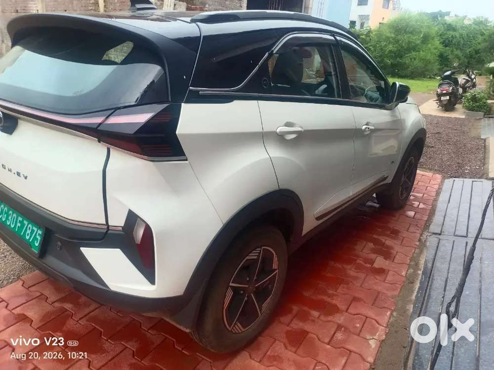 Tata Nexon Ev 2023 Fearless Lr