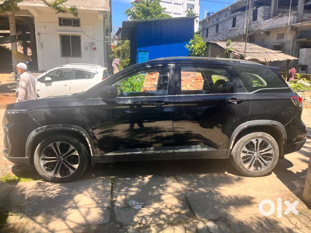 Mg Hector Plus 2021 Diesel 33751 Km Driven