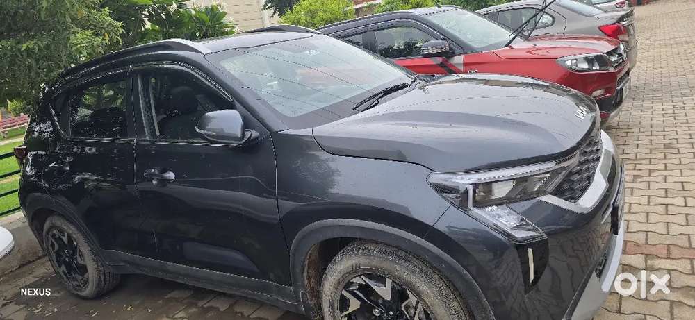 Kia Sonet – July 2025 Model  Gravity Grey  Like Brand New