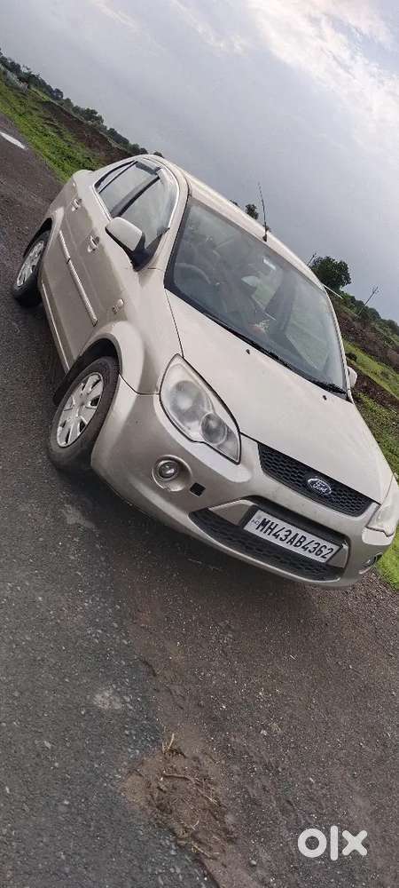 Ford Fiesta 2010 Diesel 140000 Km Driven