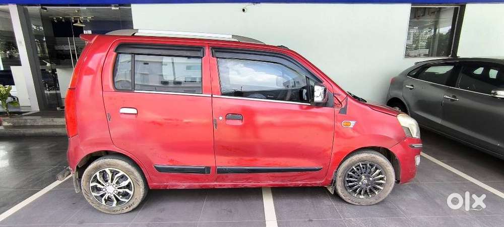 Maruti Suzuki Wagon R Vxi Optional, 2017, Petrol