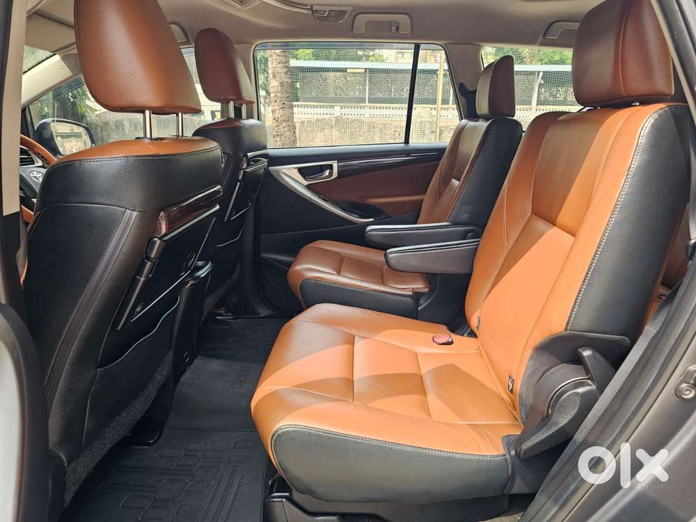 Toyota Innova Crysta 2.8z Automatic, 2017, Diesel