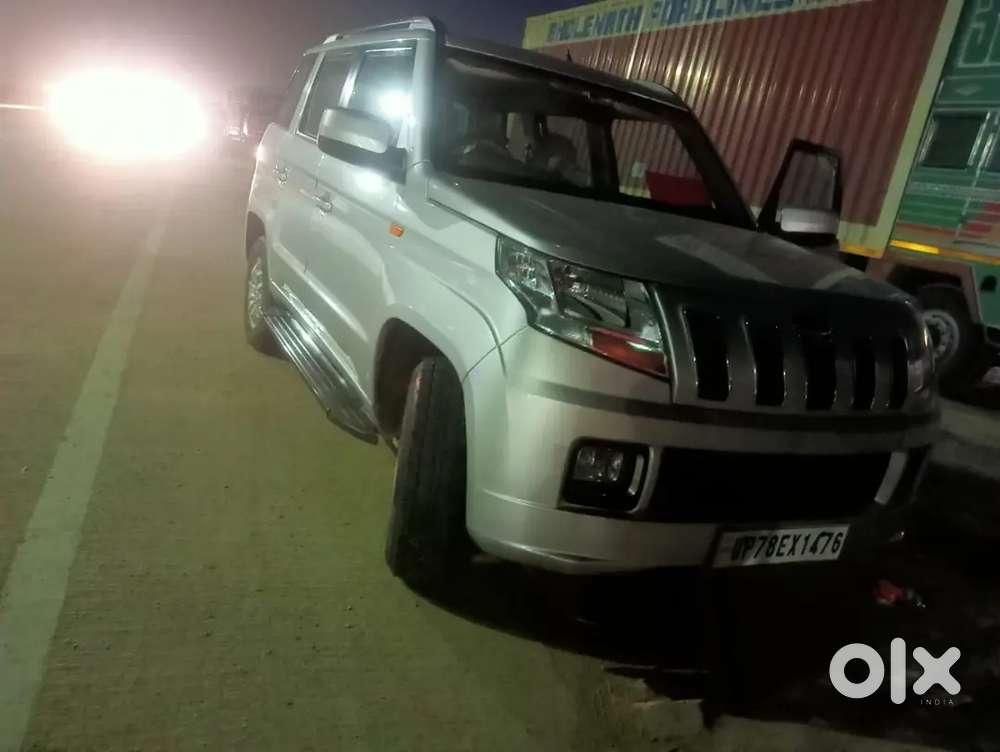 Mahindra Tuv 300 2017