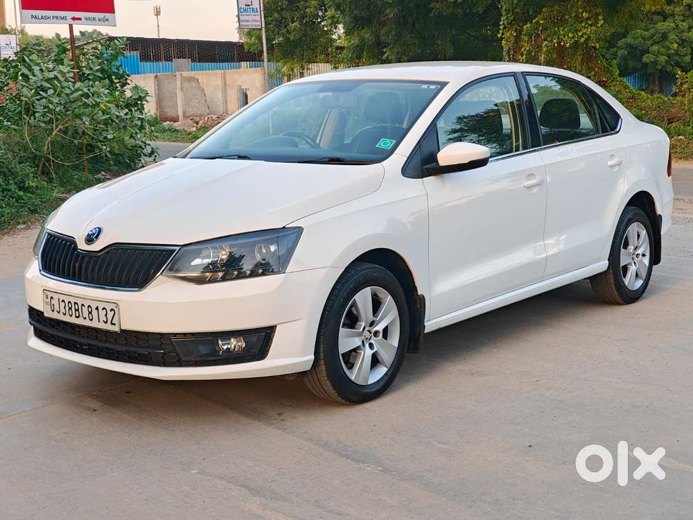 Skoda Rapid 1.0 Ambition Tsi At, 2021, Petrol