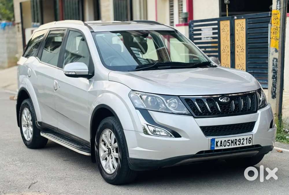 Mahindra XUV500 2015 W10 (Sunroof)