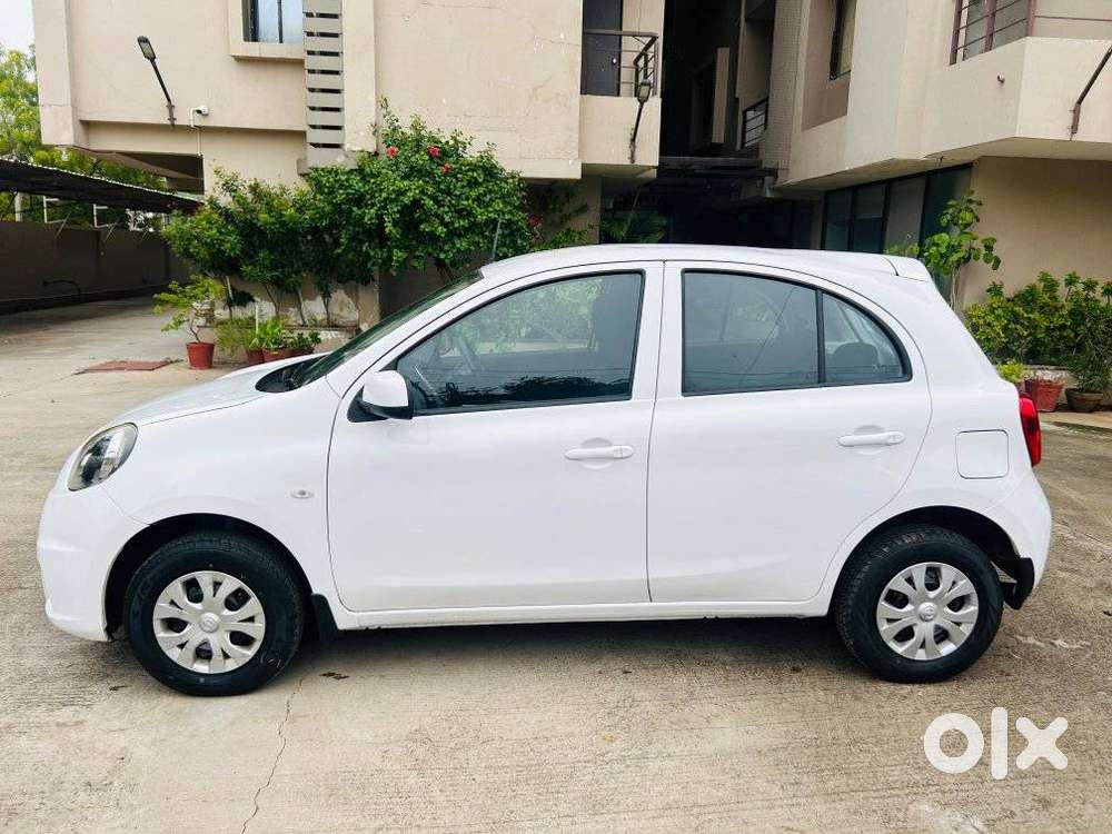 Nissan Micra Cvt Xv, 2018, Petrol