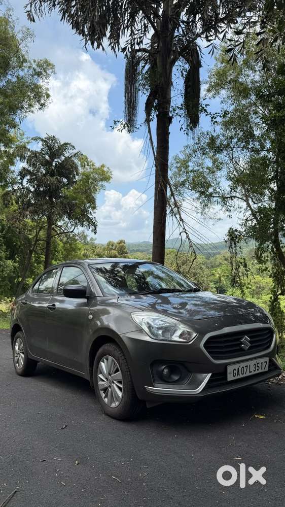 Maruti Suzuki Swift Dzire 1.2 Lxi Bsiv, 2018, Petrol