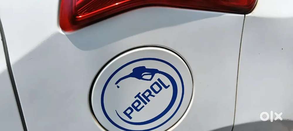 Hyundai Grand I10 2016 Petrol 29000 Km Driven