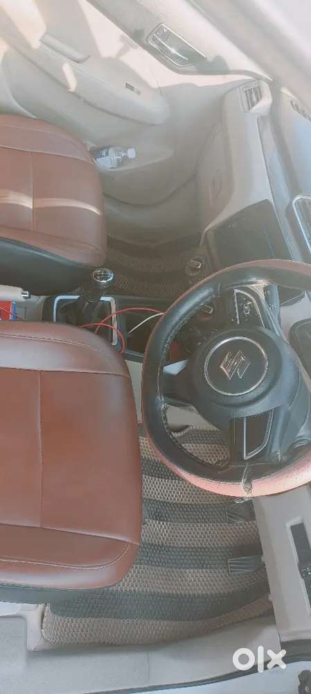 Dzire Vxi Out Side Fetted Cng Yellow Plete