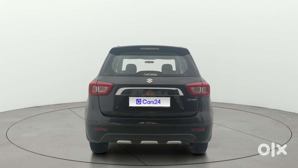 Maruti Suzuki Vitara Brezza 1.5 Vxi At, 2021, Petrol