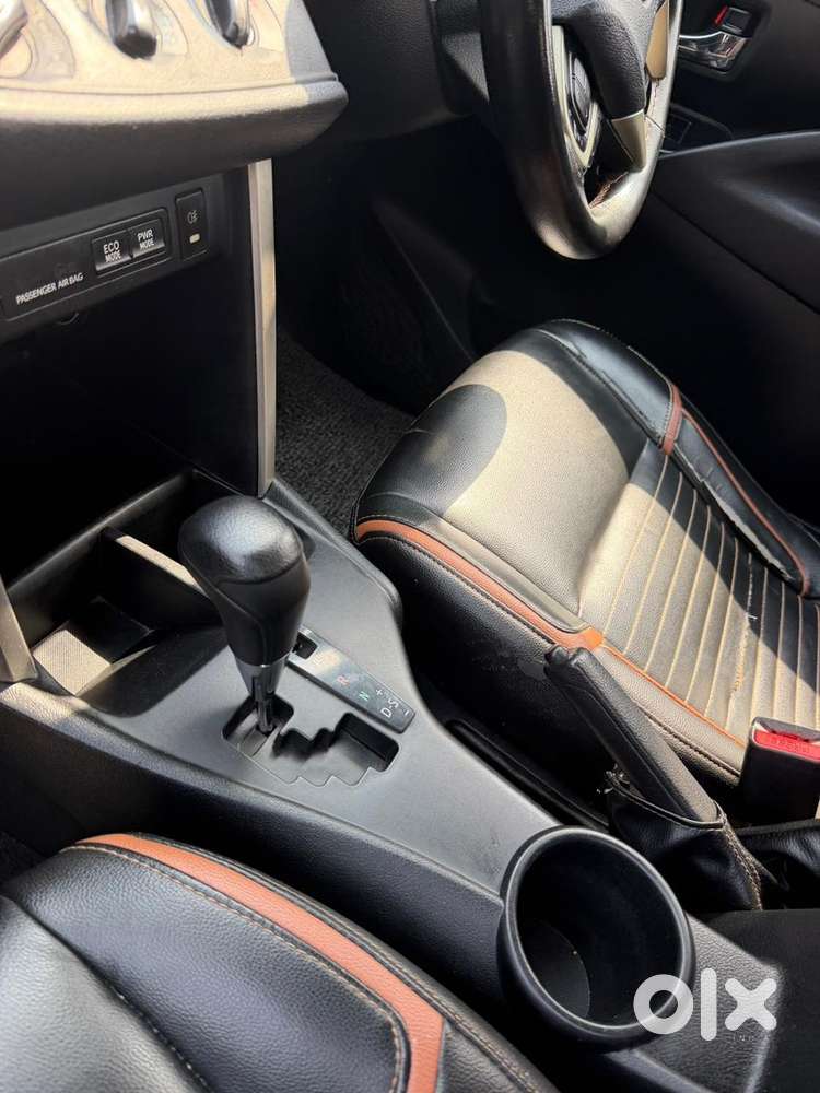 Toyota Innova Crysta 2019