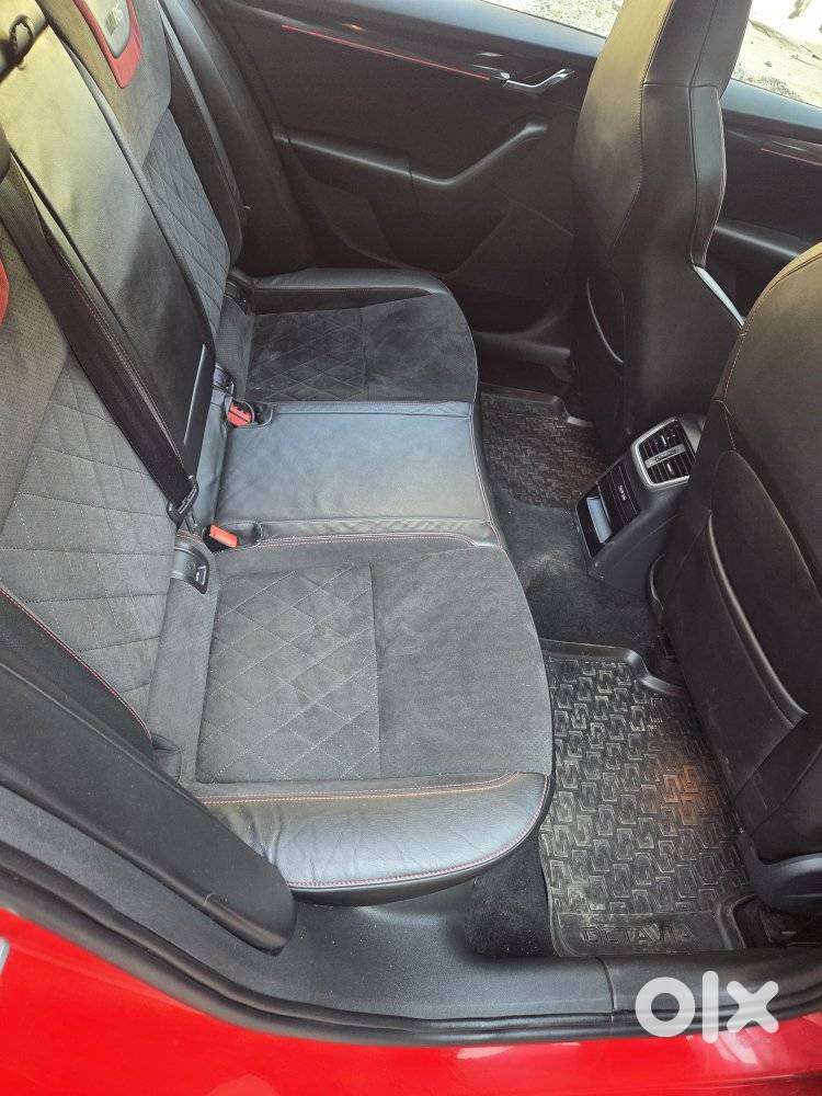 Skoda Octavia 2.0 Rs 245 Tsi, 2020, Petrol