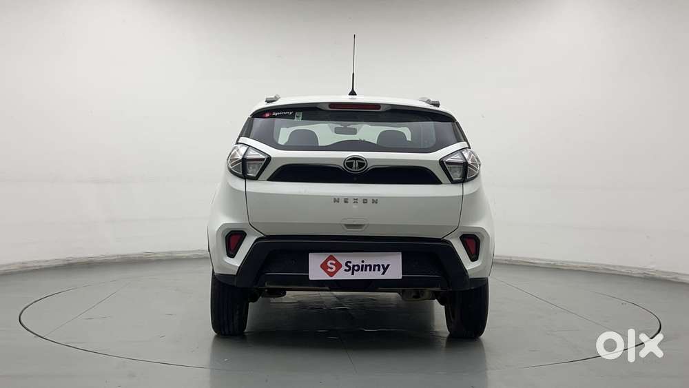 Tata Nexon 1.2 Revotron Xm, 2023, Petrol