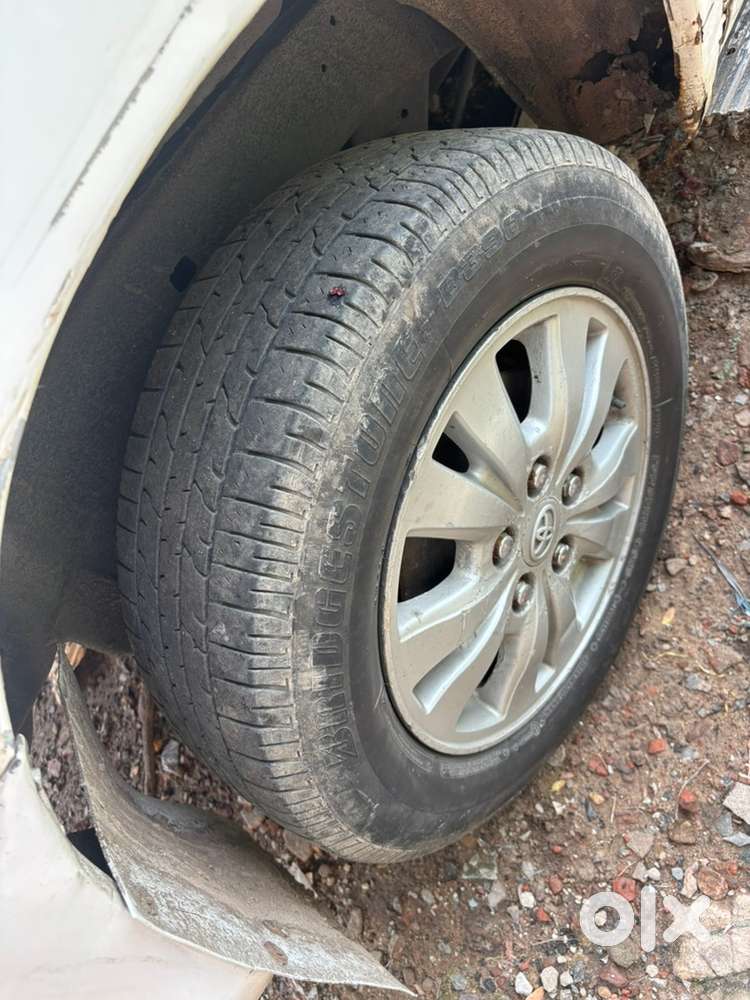 Toyota Innova Diesel 2012