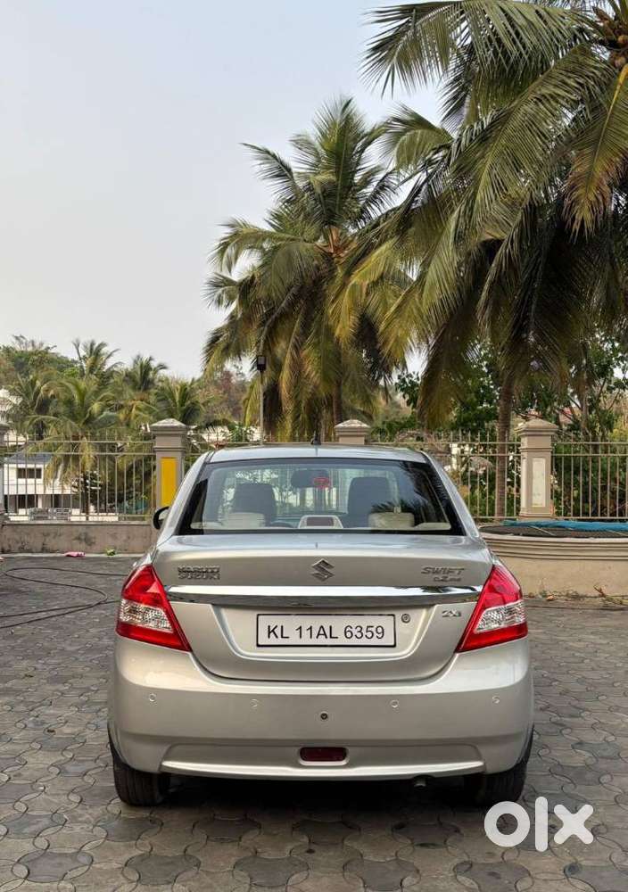 Maruti Suzuki Dzire 1.2 Zxi, 2012, Petrol