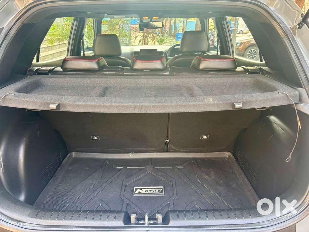 Hyundai Venue N Line 1.0 N8 Turbo Dct Dual Tone, 2023, Petrol