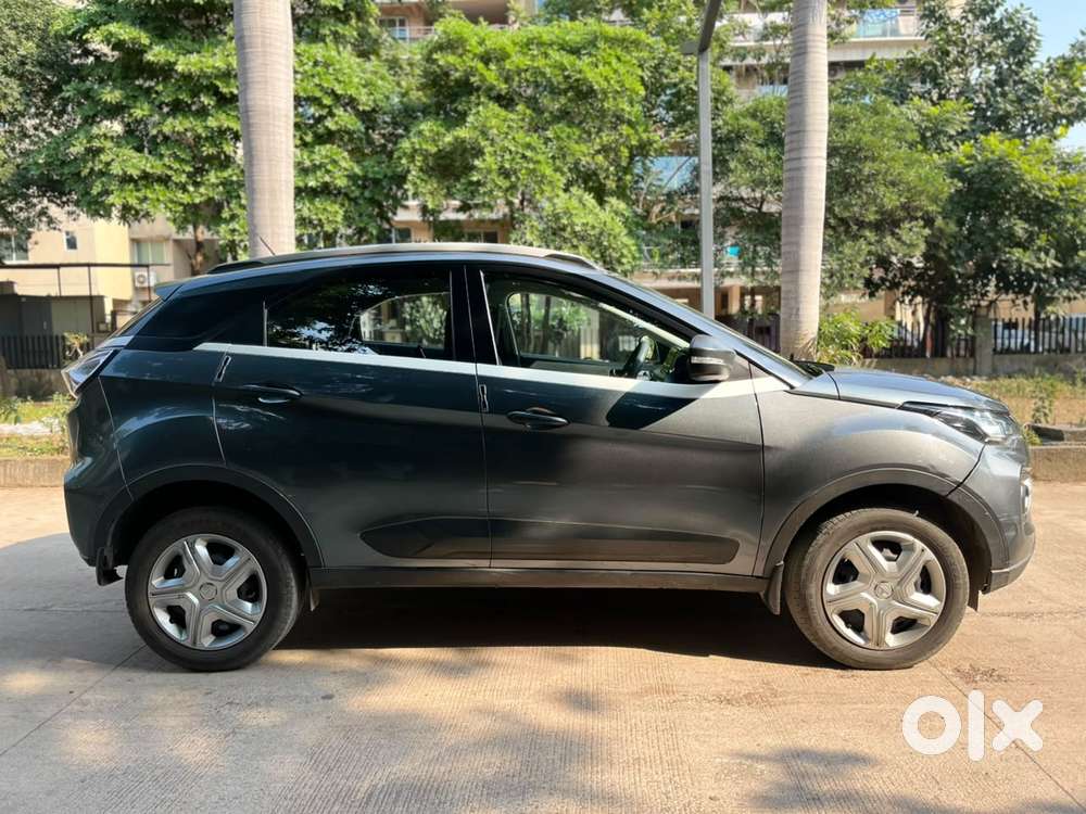 Tata Nexon 1.2 Revotron Xm (s), 2023, Petrol