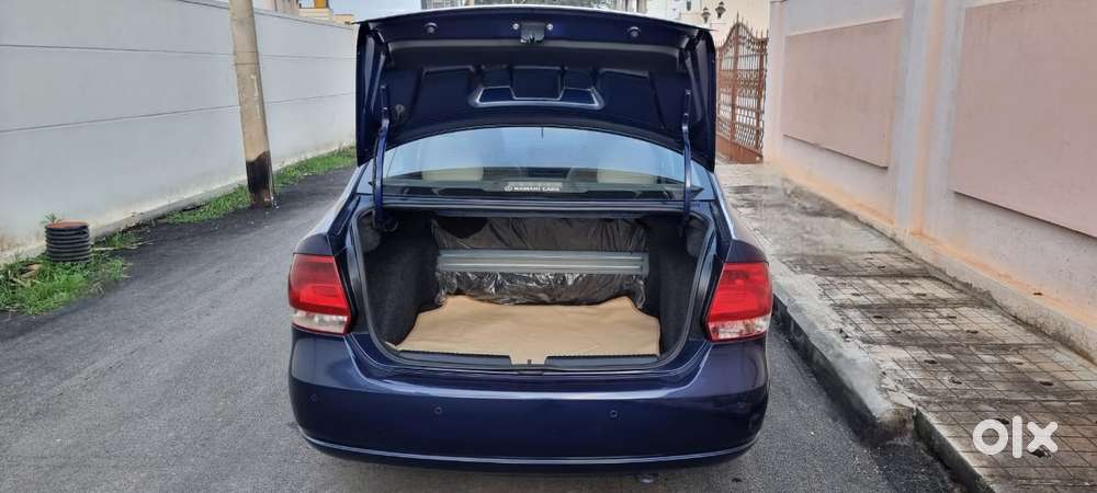 Volkswagen Vento 2013-2015 1.6 Highline, 2012, Petrol