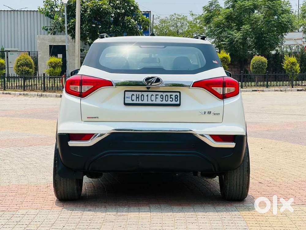 Mahindra Xuv300 W8 Amt Diesel, 2021, Diesel