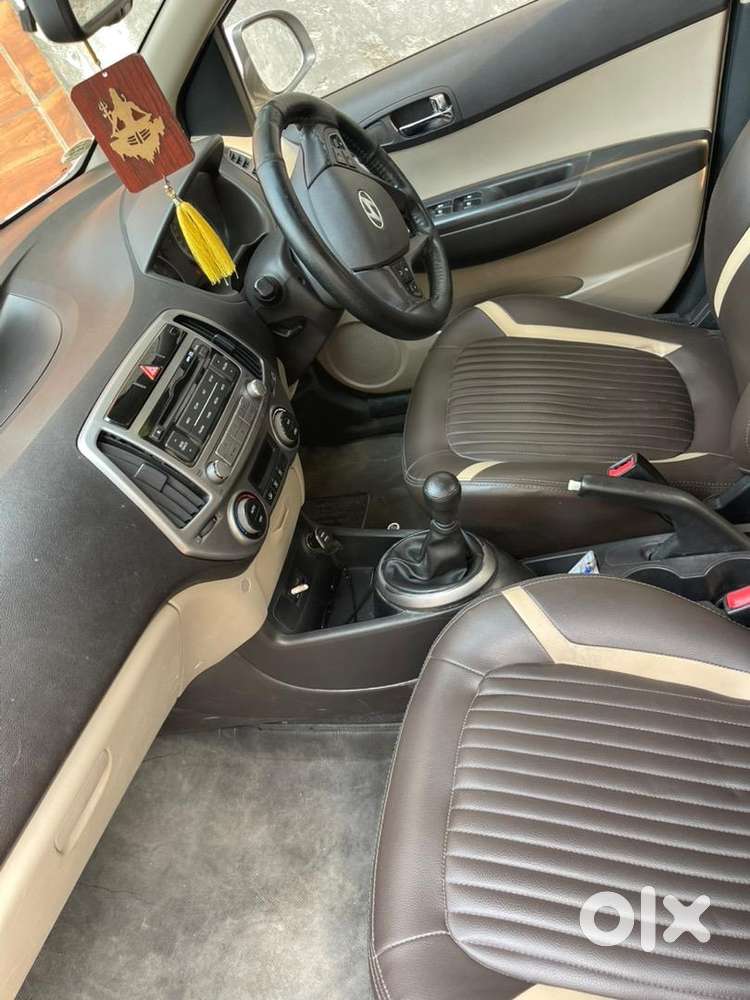 Hyundai I20 2012 Cng & Hybrids Good Condition