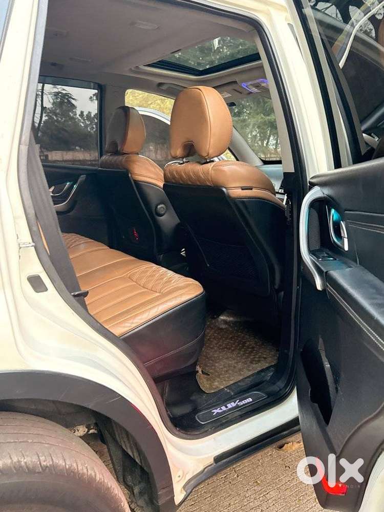 Mahindra Xuv500 W11 Option, 2019, Diesel