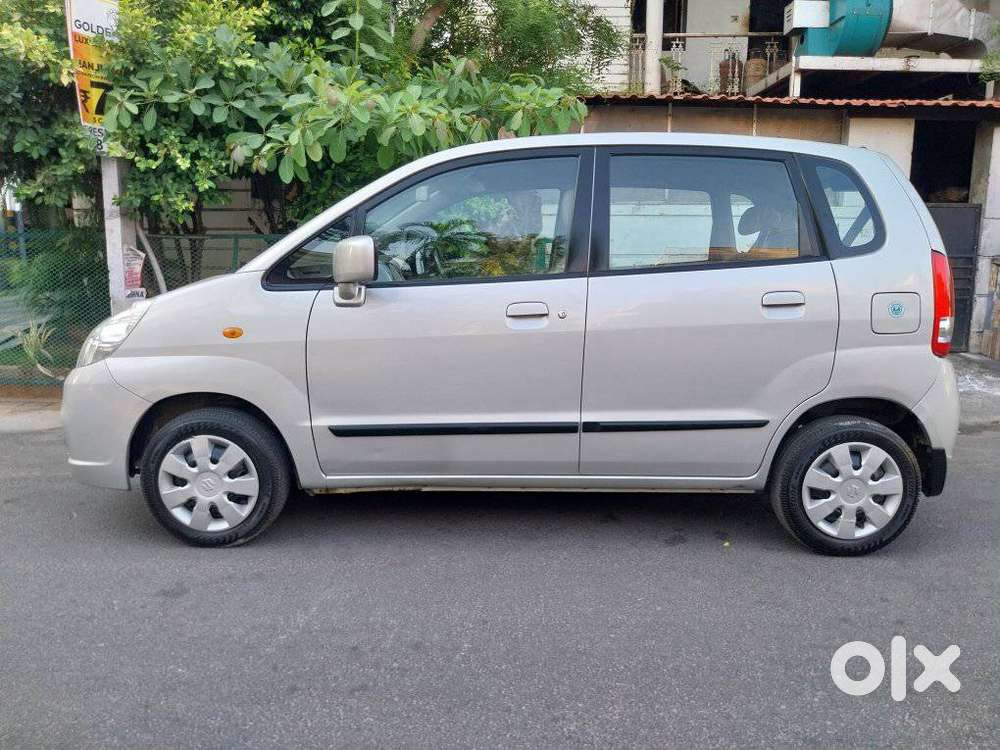 Maruti Suzuki Estilo Vxi, 2012