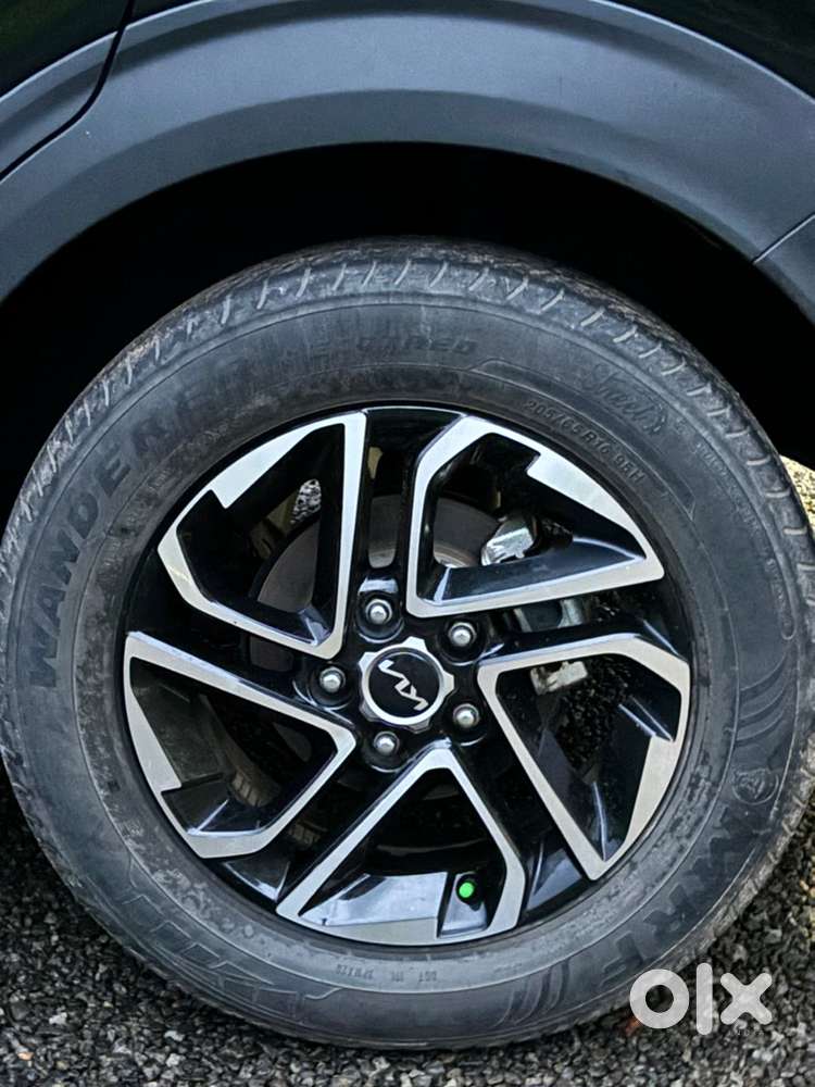 Kia Carens 2023 Model