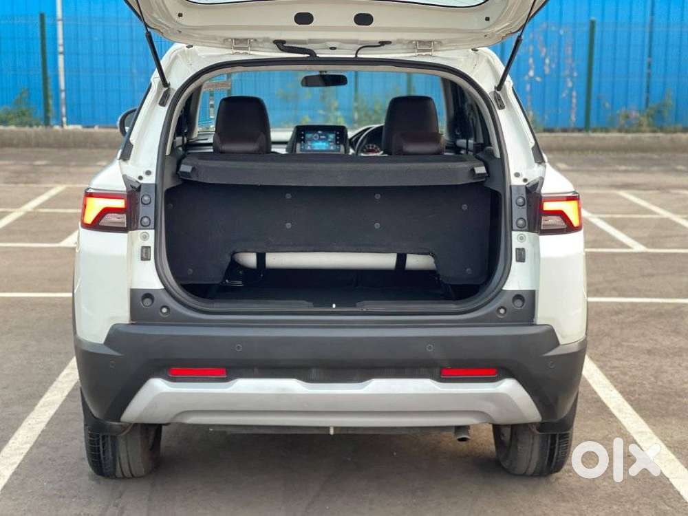 Maruti Suzuki Brezza 1.5 Zxi Cng, 2024, Diesel