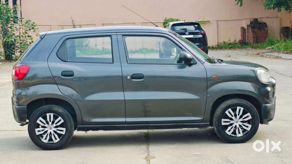 Maruti Suzuki S-presso Vxi Opt, 2020, Petrol
