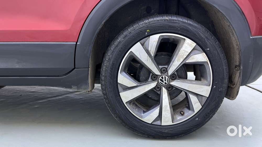 Volkswagen Taigun Topline 1.0 Tsi At (electric Seats), 2022, Petrol
