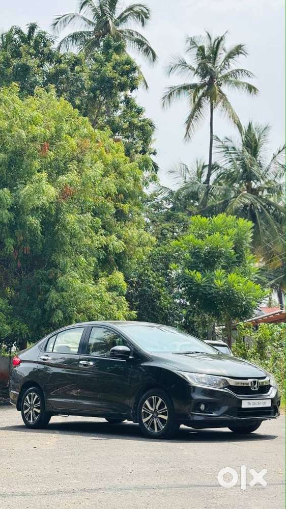 Honda City I-vtec V, 2018, Petrol