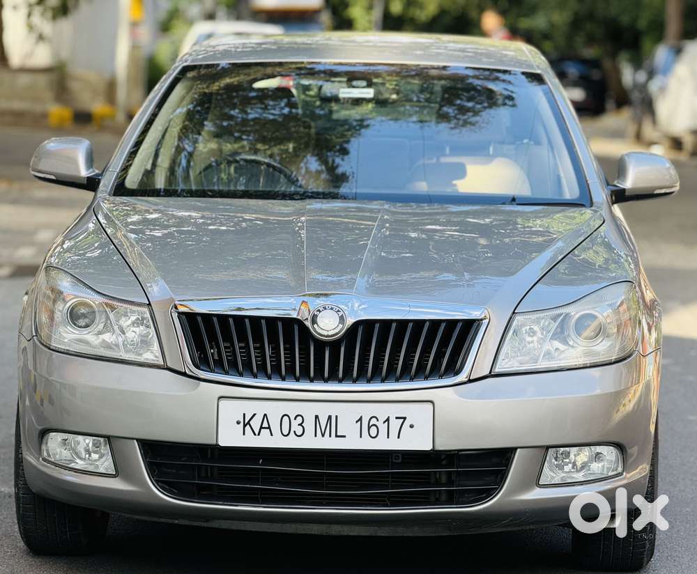Skoda Laura 1.8 Tsi Ambiente, 2009, Petrol