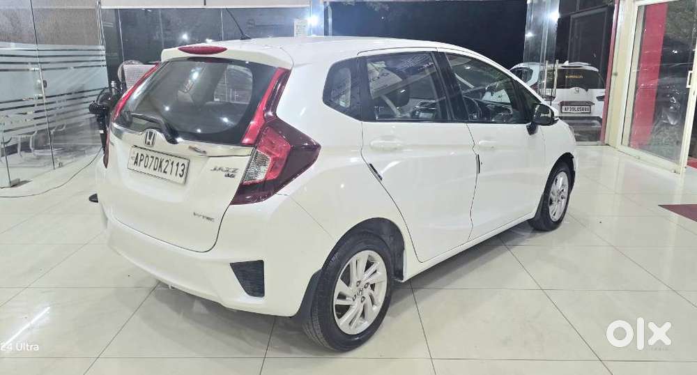 Honda Jazz V Automatic, 2017, Petrol