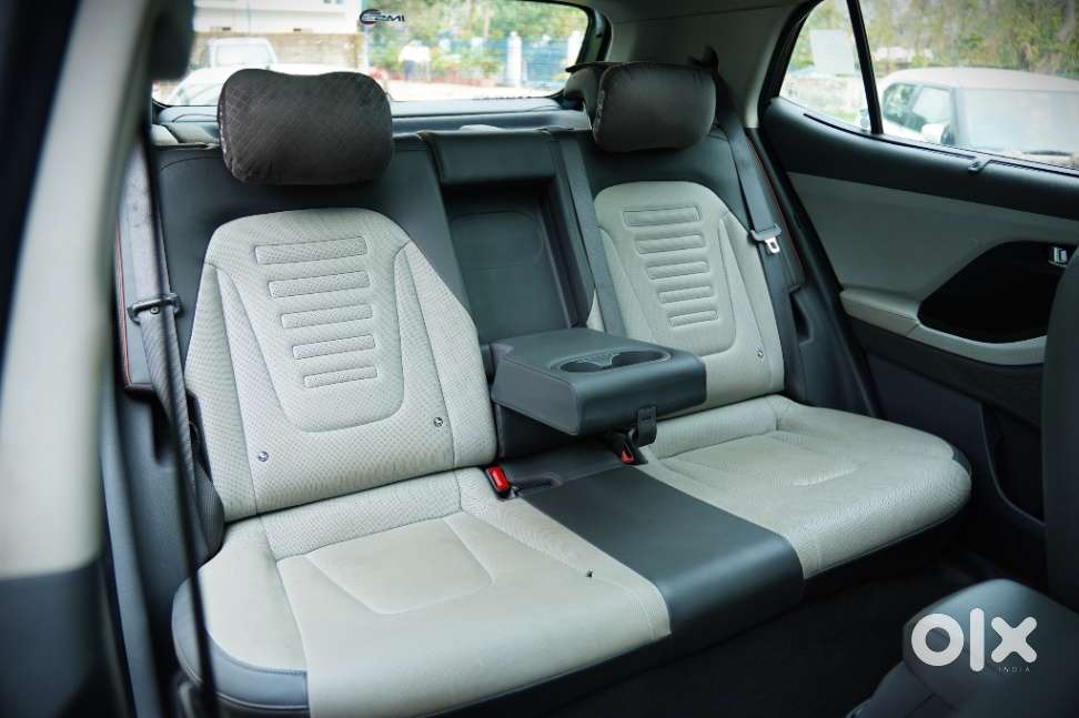 Hyundai Creta 1.5 Sx (o) Ivt Petrol, 2024, Petrol