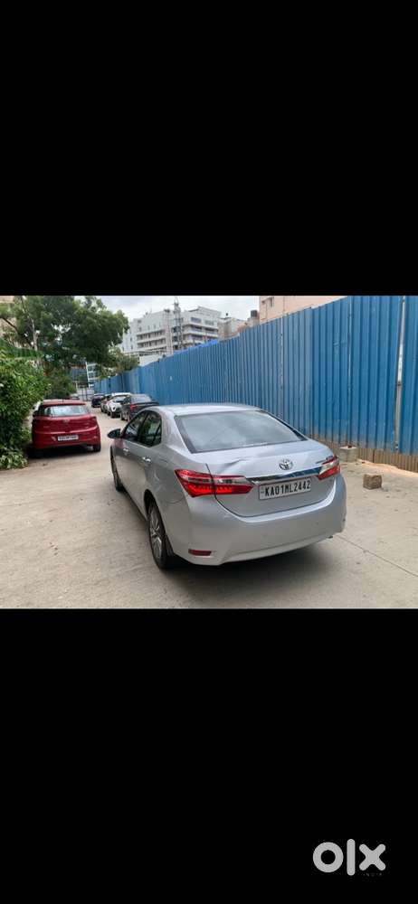 Toyota Corolla Altis Petrol Automatic 2014