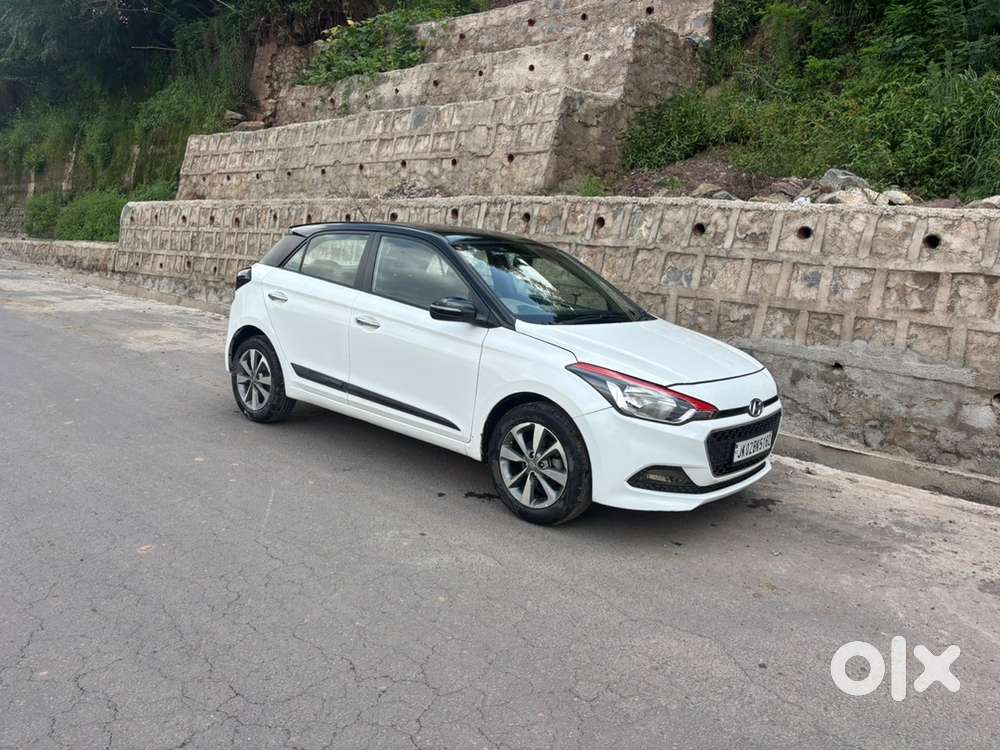 Hyundai I20 Sportz Petrol Manual 2015