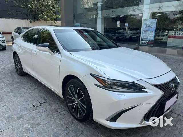 Lexus Es, 2023, Petrol
