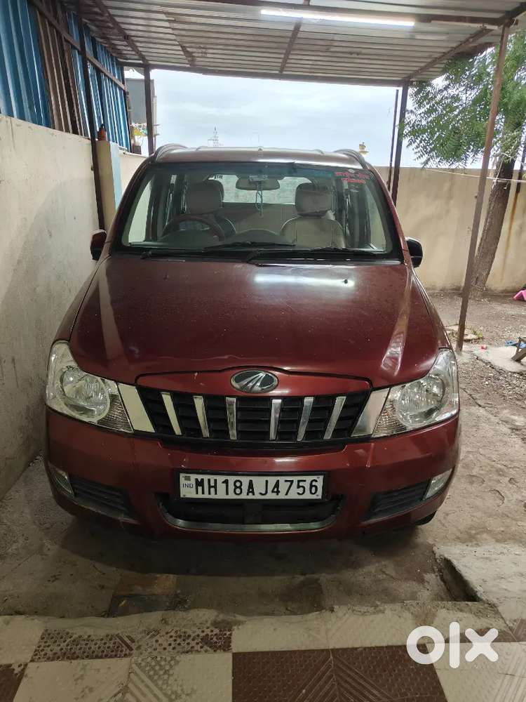 7 Seater Mahindra Quanto C8 Top Model Diesel 2015 Model
