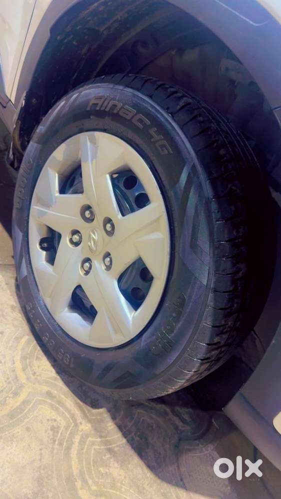 Hyundai Venue 2021 Petrol Well Maintained