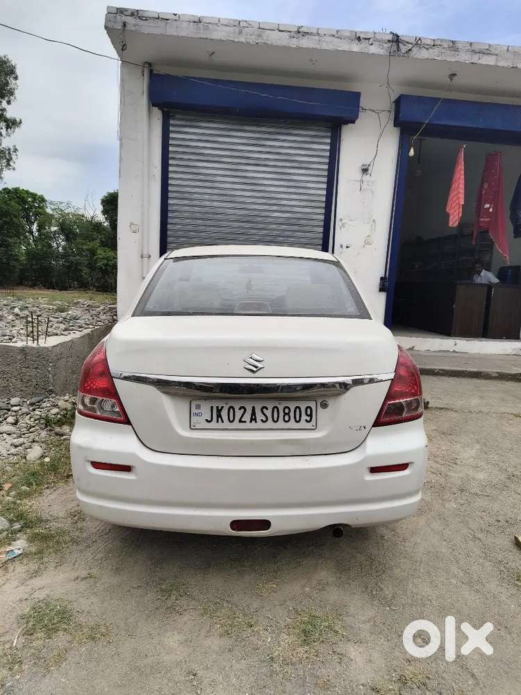 Maruti Suzuki Swift Dzire 2011 Petrol Well Maintained
