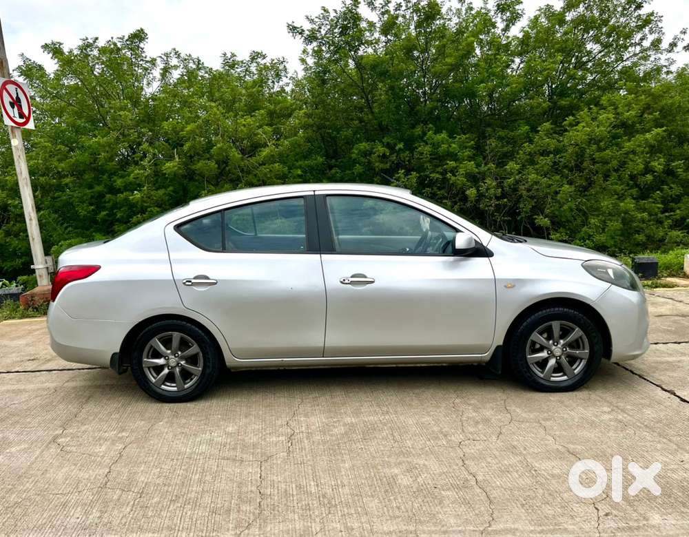 Nissan Sunny Xv Diesel 2012, Heavy Music System Intalled.