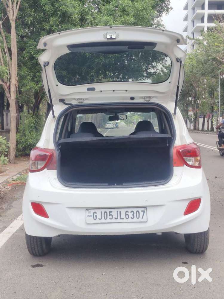 Hyundai Grand I10 Sportz1.2 Crdi, 2015, Diesel