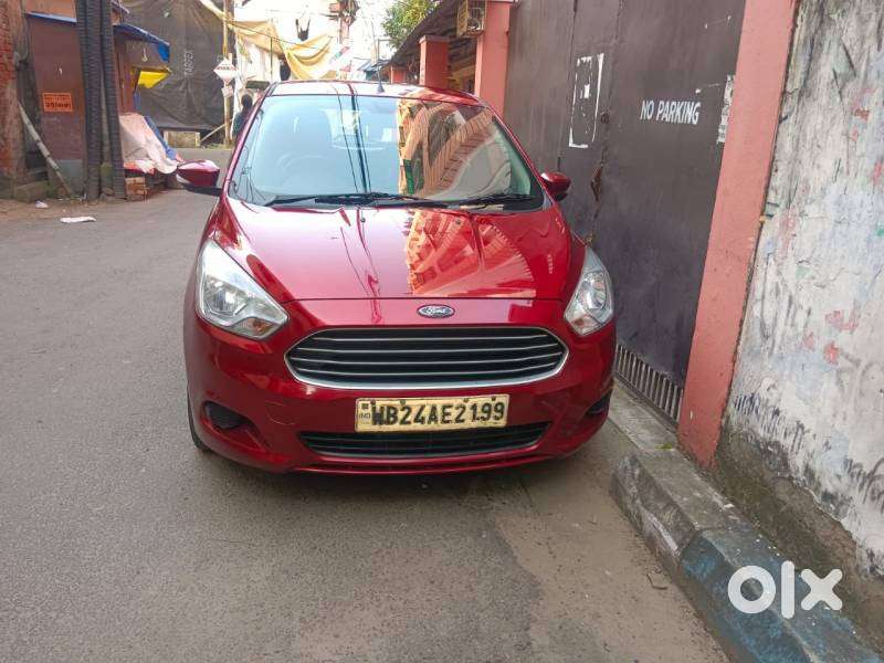 Ford Figo 1.2p Titanium Mt, 2015, Petrol