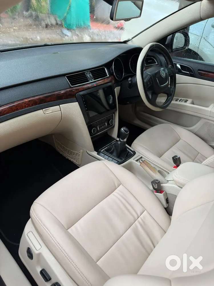 Skoda Superb Elegance 2013