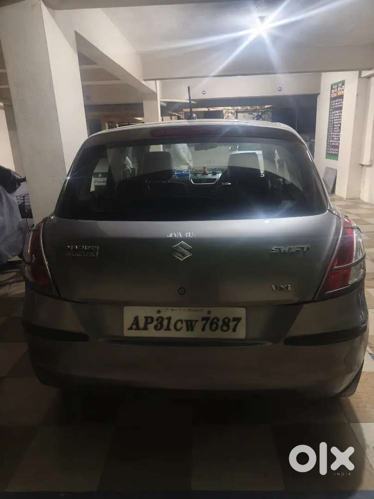 Maruti Swift Vxi 2015