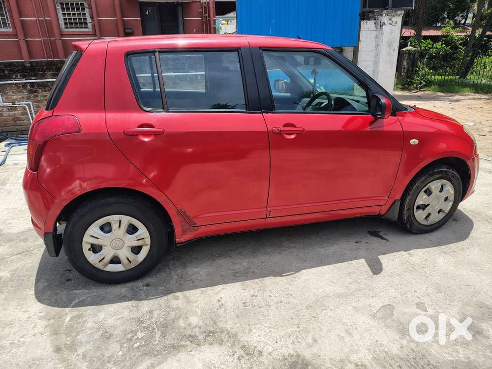 Maruti Suzuki Swift 2004-2010 Vxi Bsiv, 2006, Petrol