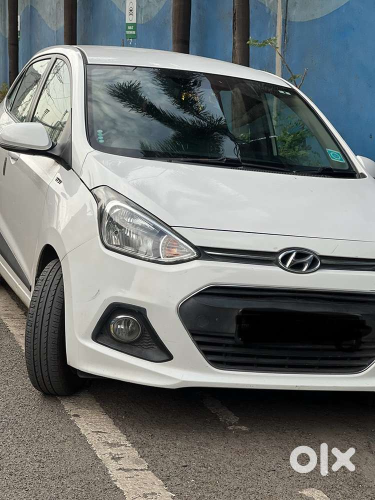 Hyundai Xcent Petrol Manual 2014